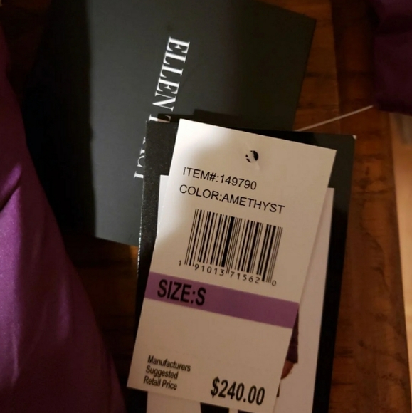 Womens jacket - Picture 2 of 3